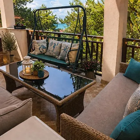 Sea View & Pools & Free Parking - Santa Marina, Santa Mare Daire