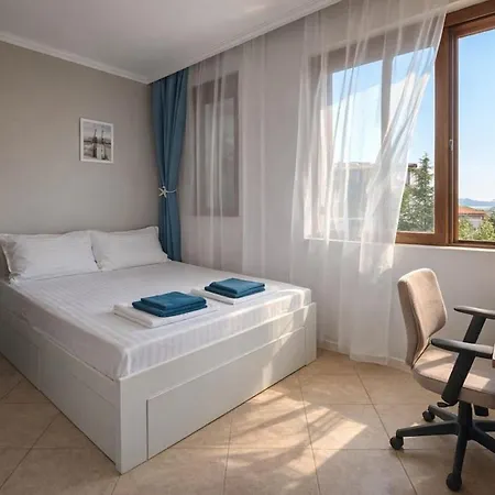 Daire Sea View & Pools & Free Parking - Santa Marina, Santa Mare