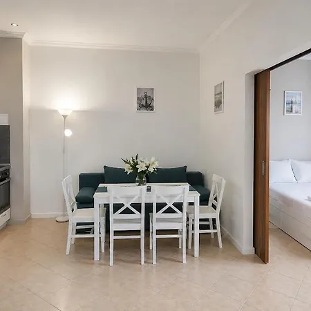 Sea View & Pools & Free Parking - Santa Marina, Santa Mare Daire *