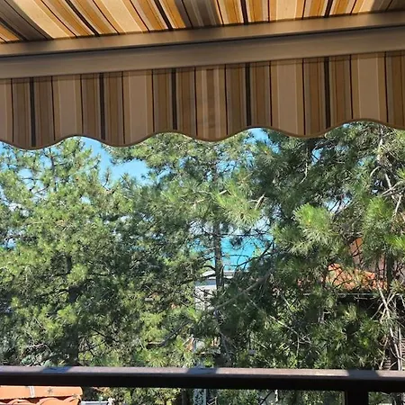 Daire Sea View & Pools & Free Parking - Santa Marina, Santa Mare