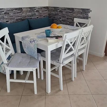 Daire Sea View & Pools & Free Parking - Santa Marina, Santa Mare Süzebolu